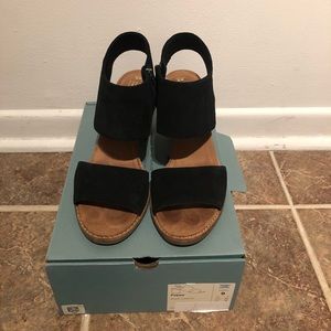 TOMS black heels